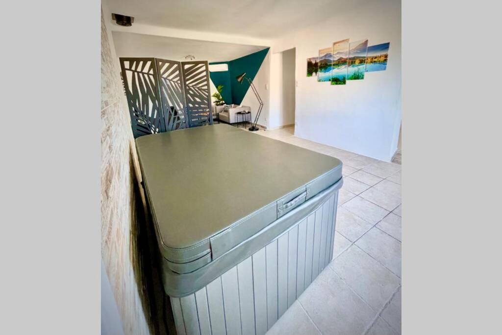 Art Spa Des Cevennes “ Jacuzzi ” Branoux-les-Taillades Exterior foto