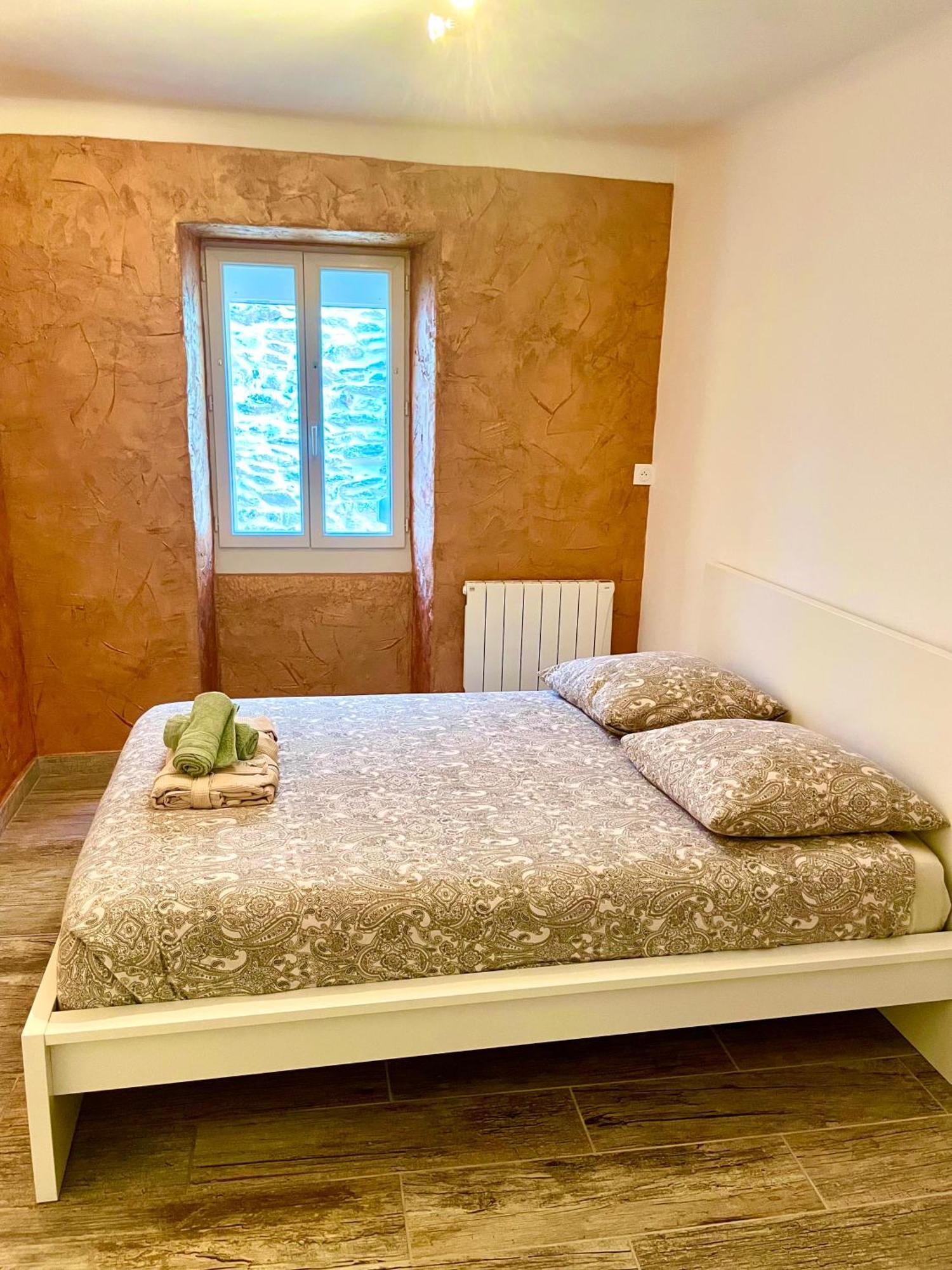 Art Spa Des Cevennes “ Jacuzzi ” Branoux-les-Taillades Exterior foto